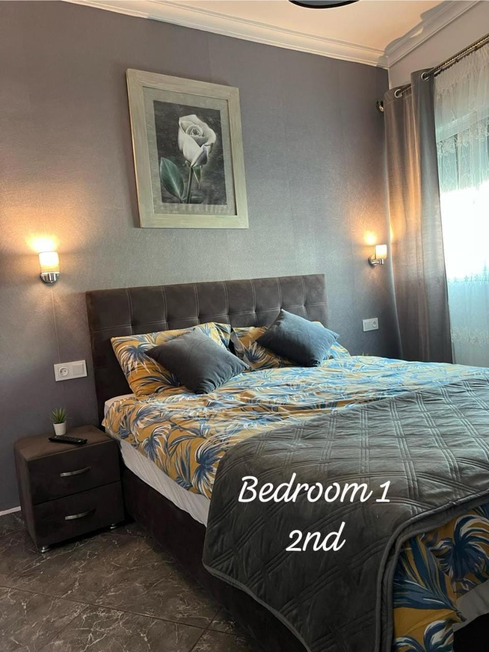 Apartment Ayoub -For Families Only- นาดอร์ ภายนอก รูปภาพ